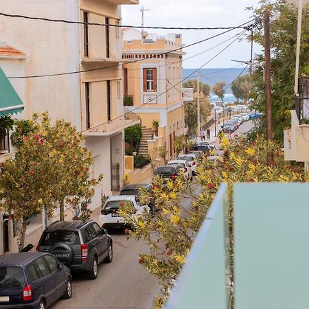 Stefan'S Seafront Chrissi Akti Chania Exterior foto