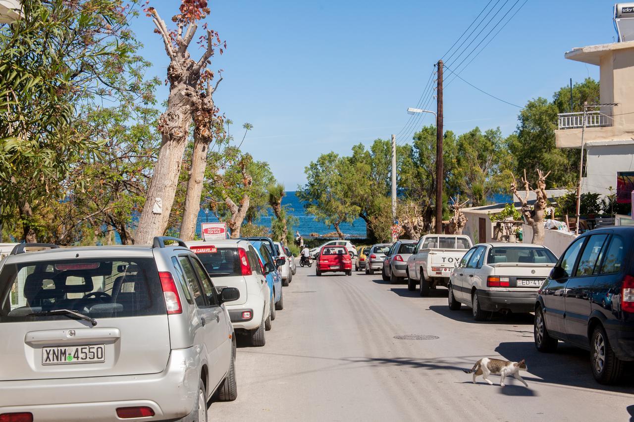 Stefan'S Seafront Chrissi Akti Chania Exterior foto