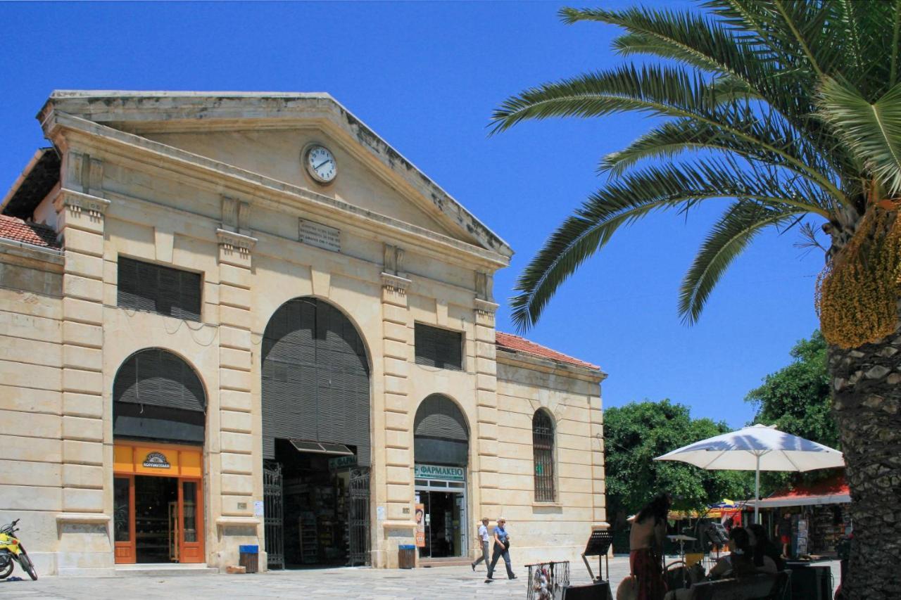 Stefan'S Seafront Chrissi Akti Chania Exterior foto